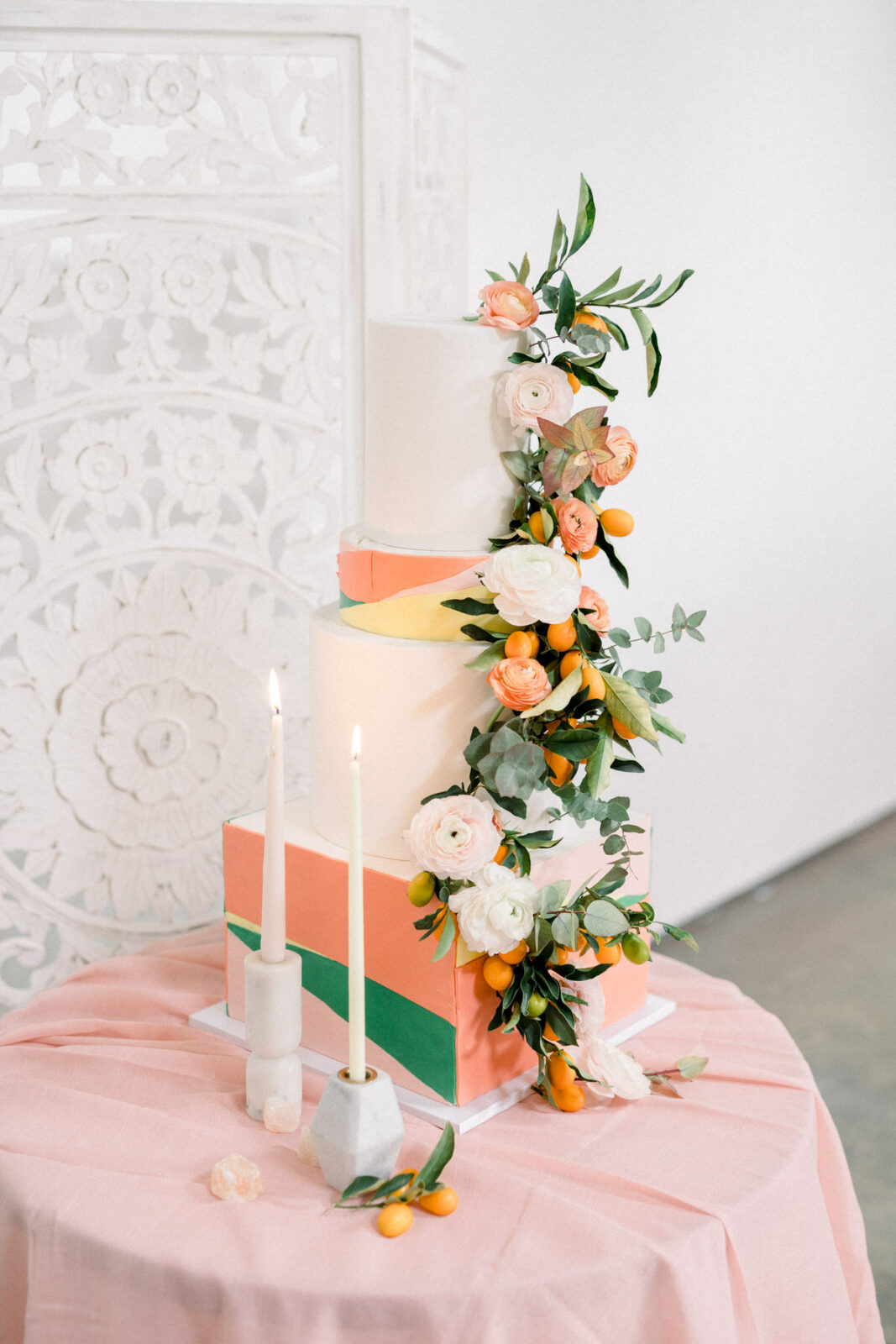 Pastel and Blush wedding inspiration with a gorgeous Oscar De La Renta gown. Colorful wedding inspiration at The Doyle Las Vegas.